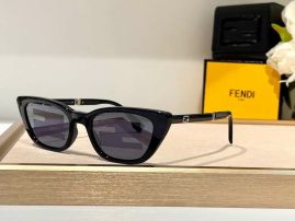 Picture of Fendi Sunglasses _SKUfw51901990fw